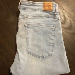 ZARA Jeans size 28 Premium Denim/worn once